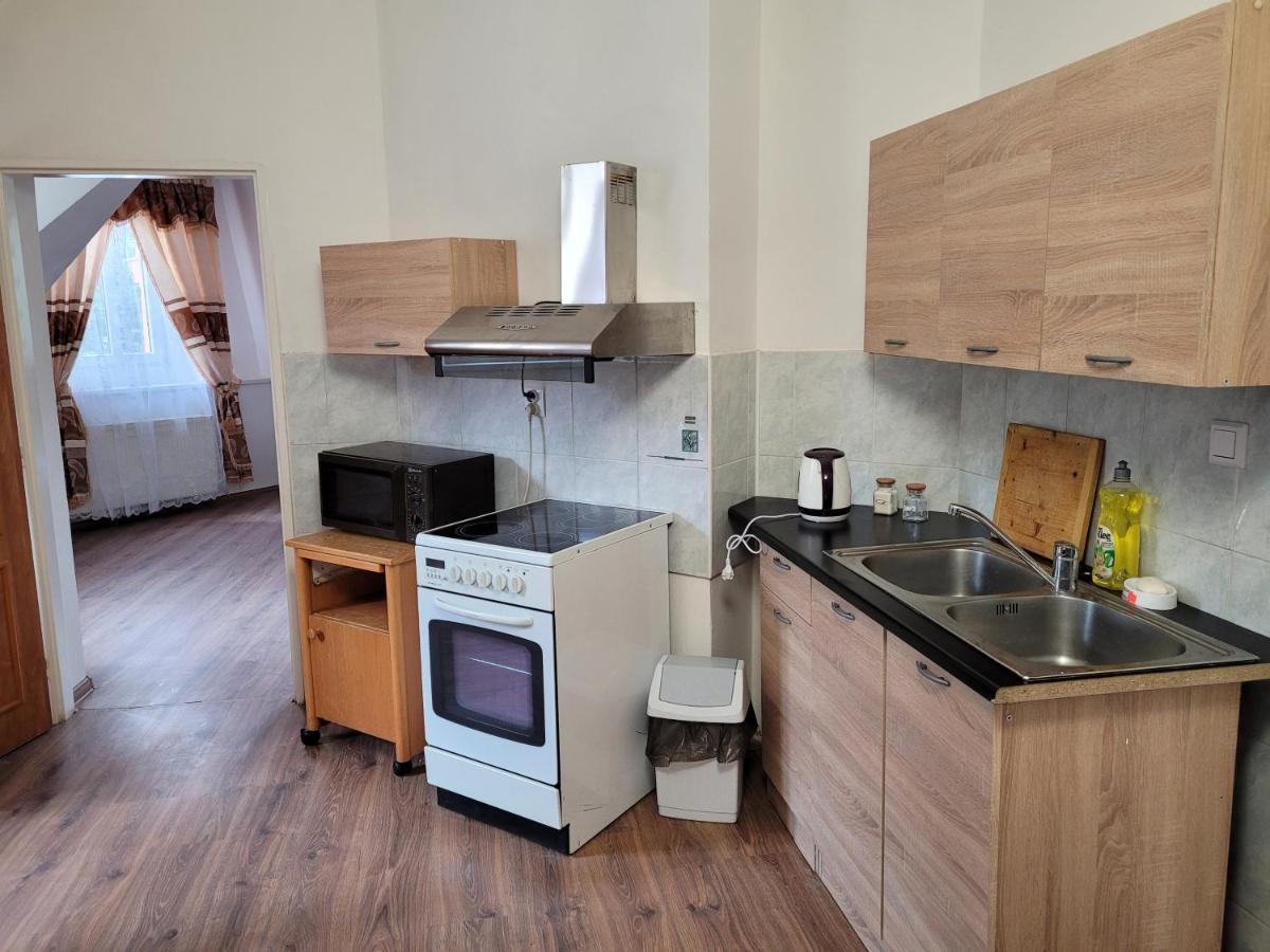 Studentska Apartments Karlovy Vary Exterior foto